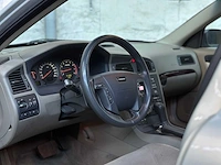 Volvo v70 2.4 t g.ocean race 200pk 2002, 97-js-sg - afbeelding 10 van  41