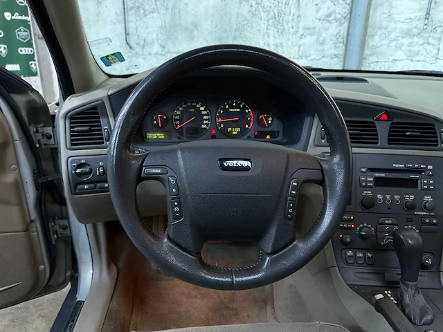 Volvo v70 2.4 t g.ocean race 200pk 2002, 97-js-sg - afbeelding 11 van  41