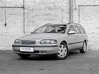Volvo v70 2.4 t g.ocean race 200pk 2002, 97-js-sg - afbeelding 1 van  41
