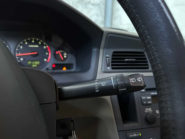 Volvo v70 2.4 t g.ocean race 200pk 2002, 97-js-sg - afbeelding 19 van  41
