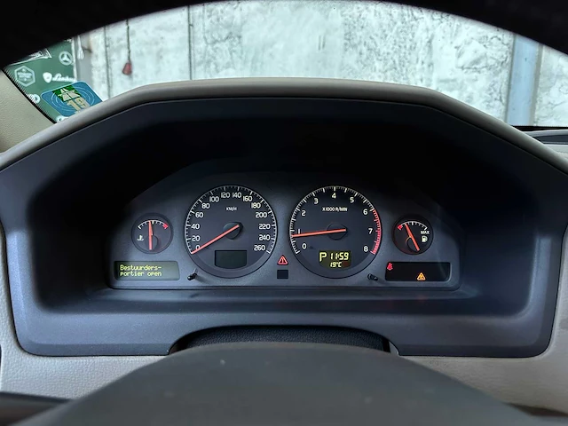Volvo v70 2.4 t g.ocean race 200pk 2002, 97-js-sg - afbeelding 20 van  41