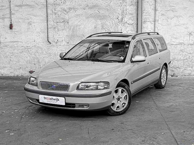Volvo v70 2.4 t g.ocean race 200pk 2002, 97-js-sg - afbeelding 12 van  41