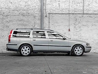 Volvo v70 2.4 t g.ocean race 200pk 2002, 97-js-sg - afbeelding 40 van  41