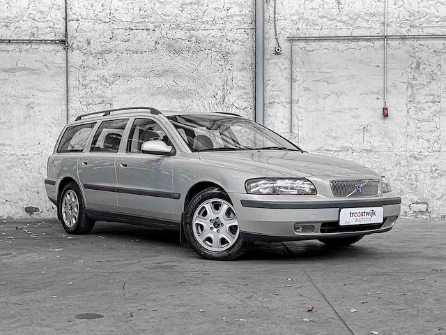 Volvo v70 2.4 t g.ocean race 200pk 2002, 97-js-sg - afbeelding 38 van  41