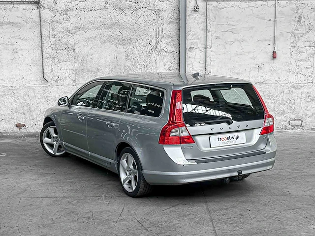 Volvo v70 2.4d momentum 175pk 2010, 48-kxp-9 - afbeelding 6 van  43
