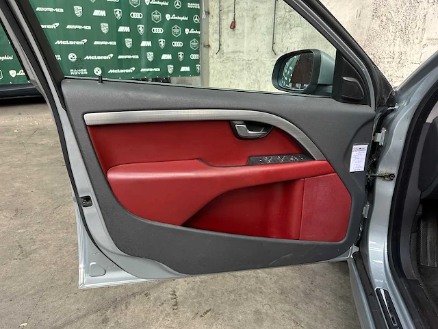 Volvo v70 2.4d momentum 175pk 2010, 48-kxp-9 - afbeelding 22 van  43