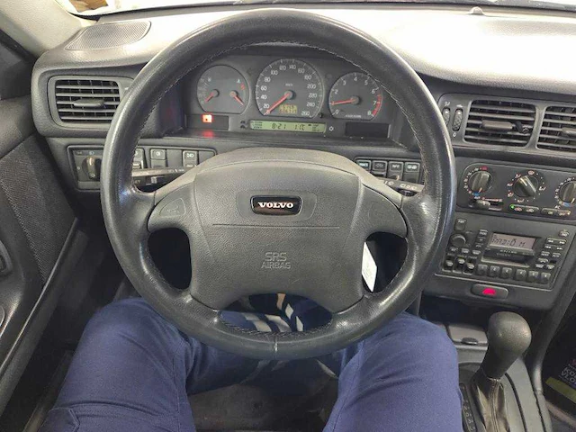 Volvo v70 2.5-20v exclusive, 48-tt-tz - afbeelding 14 van  16