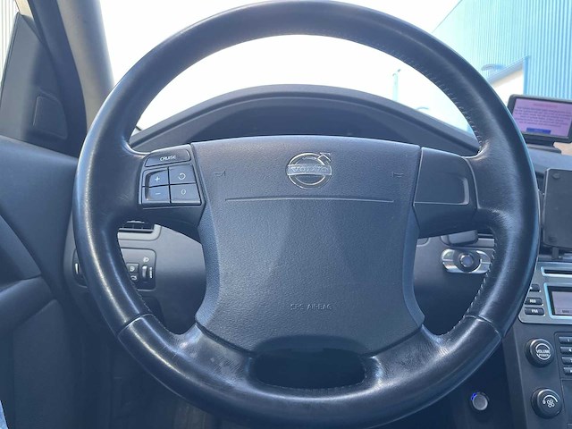 Volvo v70 2.5t 2008 | 73-zk-jb i - afbeelding 2 van  23