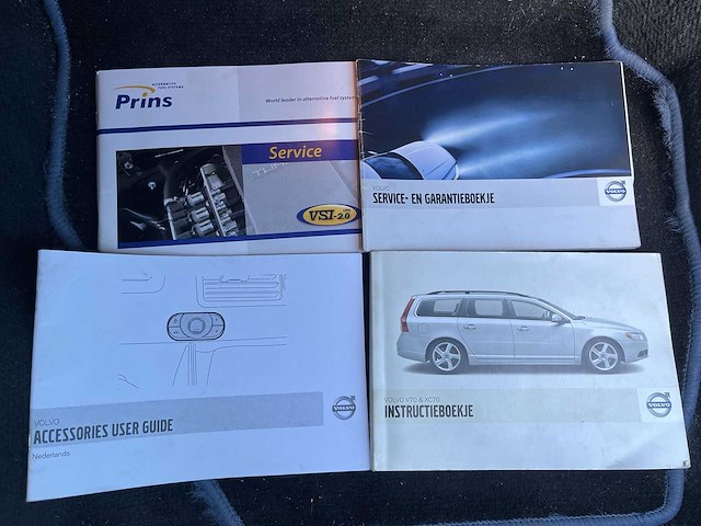 Volvo v70 2.5t 2008 | 73-zk-jb i - afbeelding 14 van  23