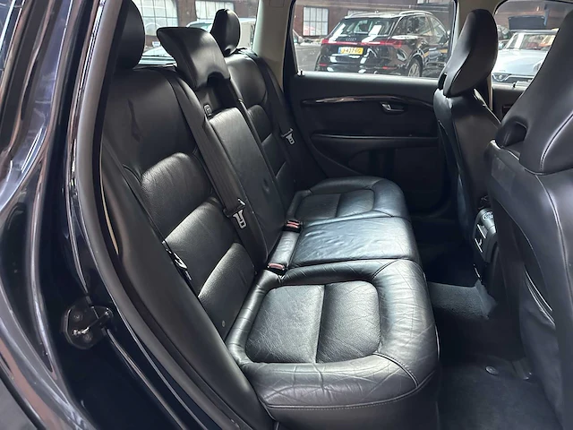Volvo v70 2.5t 200pk 2008 youngtimer - afbeelding 29 van  39