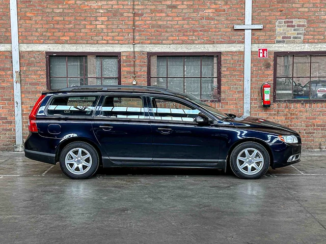 Volvo v70 2.5t 200pk 2008 youngtimer - afbeelding 38 van  39