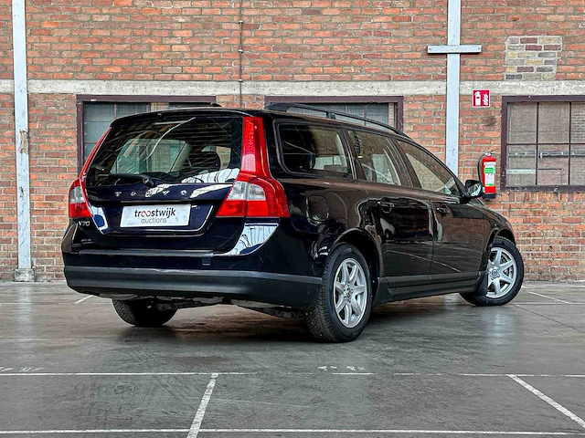 Volvo v70 2.5t 200pk 2008 youngtimer - afbeelding 39 van  39