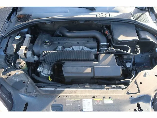 Volvo v70 2.5t momentum automaat, 71-zh-bk - afbeelding 6 van  16