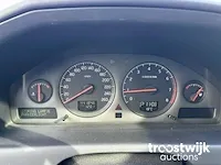 Volvo v70 cross country 2.4 t comfort line automaat, 24-hd-zh - afbeelding 4 van  12