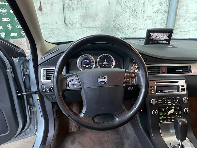 Volvo v70 genration 3 t6 3.0 awd 285pk 2008 -youngtimer- - afbeelding 8 van  43