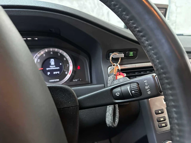 Volvo v70 genration 3 t6 3.0 awd 285pk 2008 -youngtimer- - afbeelding 15 van  43