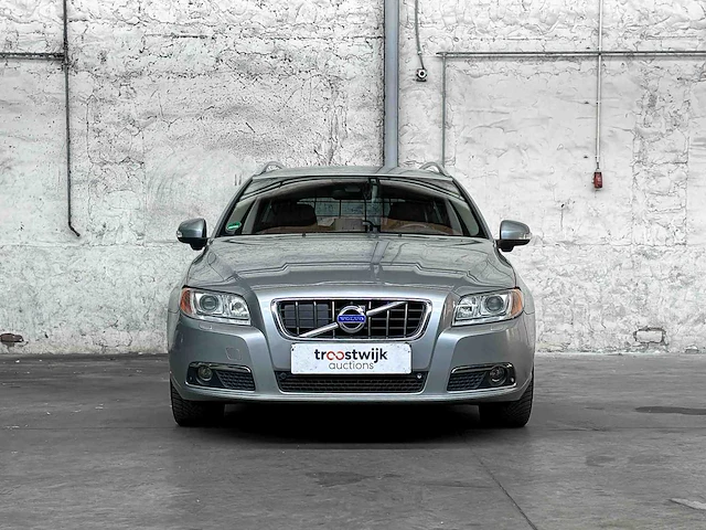 Volvo v70 genration 3 t6 3.0 awd 285pk 2008 -youngtimer- - afbeelding 23 van  43