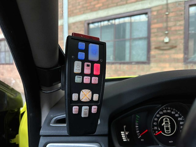 Volvo v70 nilsson kampeerauto -ambulance- awd 285pk 2013 camper, n-746-xv - afbeelding 21 van  80