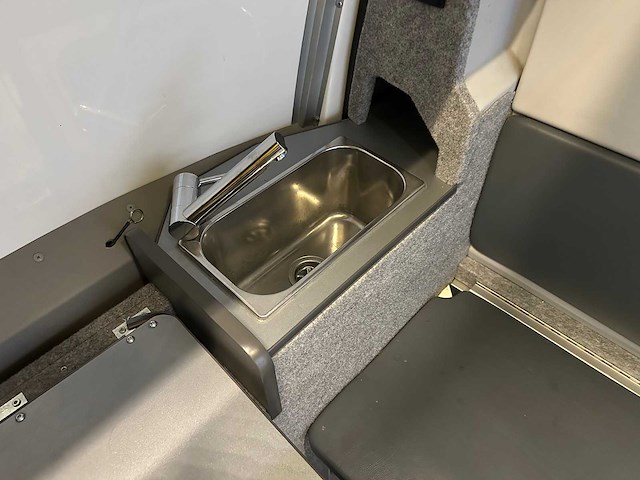 Volvo v70 nilsson kampeerauto -ambulance- awd 285pk 2013 camper, n-746-xv - afbeelding 59 van  80