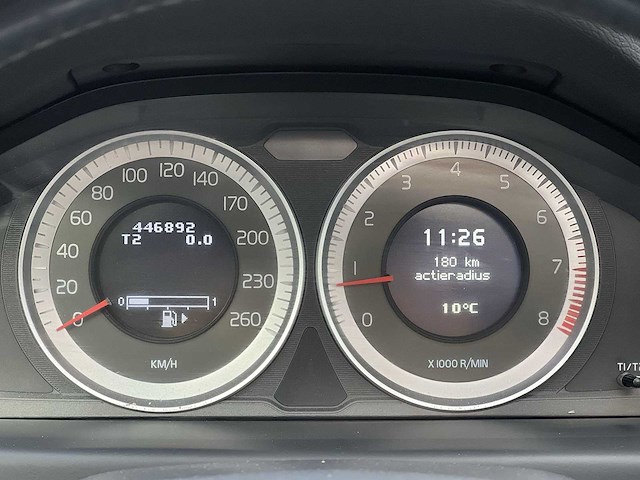 Volvo v70 t4 limited edition 1.6 2011 | 71-sjz-7 i - afbeelding 6 van  36