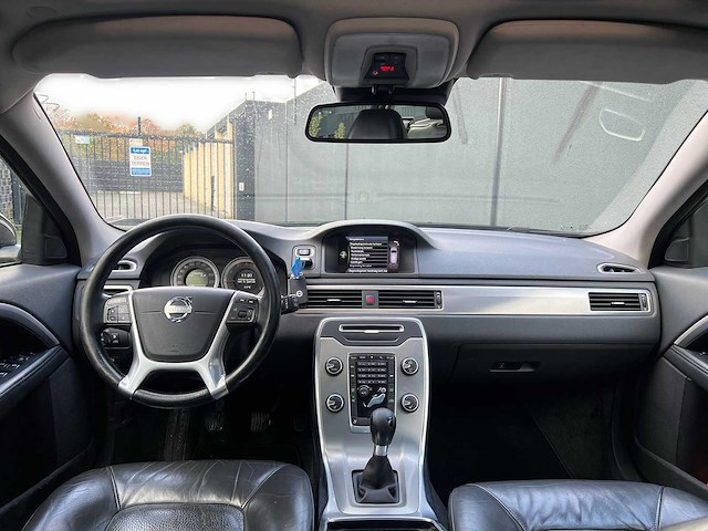 Volvo v70 t4 limited edition 1.6 2011 | 71-sjz-7 i - afbeelding 25 van  36
