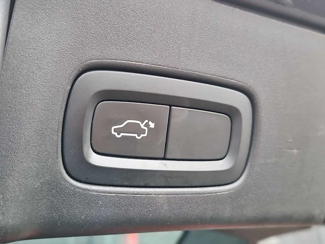 Volvo v90 2.0 d4 momentum 2017 | nt-860-r - afbeelding 19 van  34