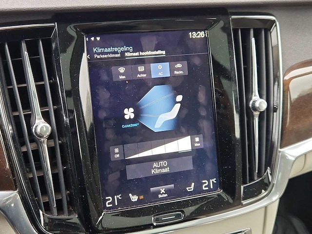 Volvo v90 2.0 d4 momentum 2017 | nt-860-r - afbeelding 15 van  34