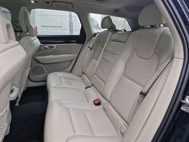 Volvo v90 2.0 d4 momentum 2017 | nt-860-r - afbeelding 21 van  34