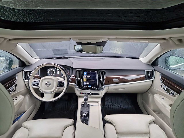 Volvo v90 2.0 d4 momentum 2017 | nt-860-r - afbeelding 22 van  34