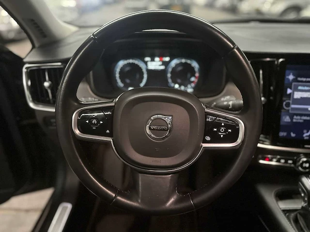 Volvo v90 2.0 d5 awd inscription automaat; h-423-gs - afbeelding 10 van  13