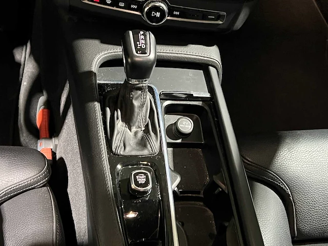 Volvo v90 2.0 t4 momentum pro 190pk 2019, xx-067-j - afbeelding 22 van  43