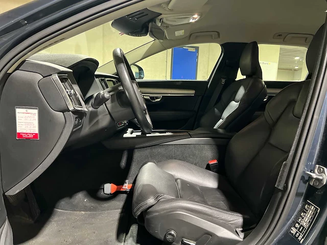 Volvo v90 2.0 t4 momentum pro 190pk 2019, xx-067-j - afbeelding 26 van  43