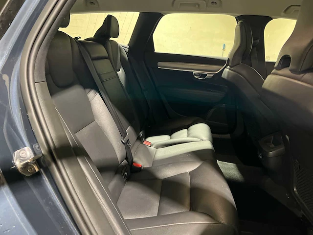 Volvo v90 2.0 t4 momentum pro 190pk 2019, xx-067-j - afbeelding 32 van  43