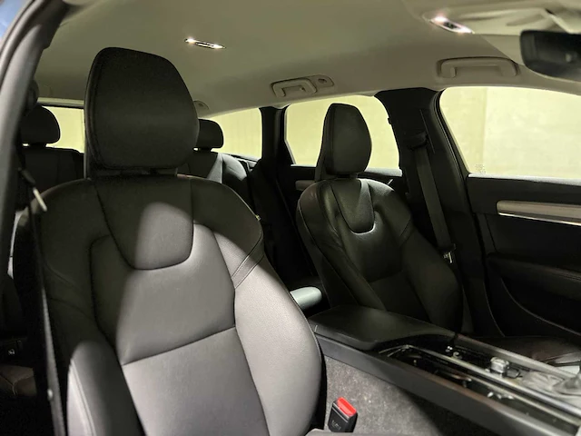 Volvo v90 2.0 t4 momentum pro 190pk 2019, xx-067-j - afbeelding 37 van  43