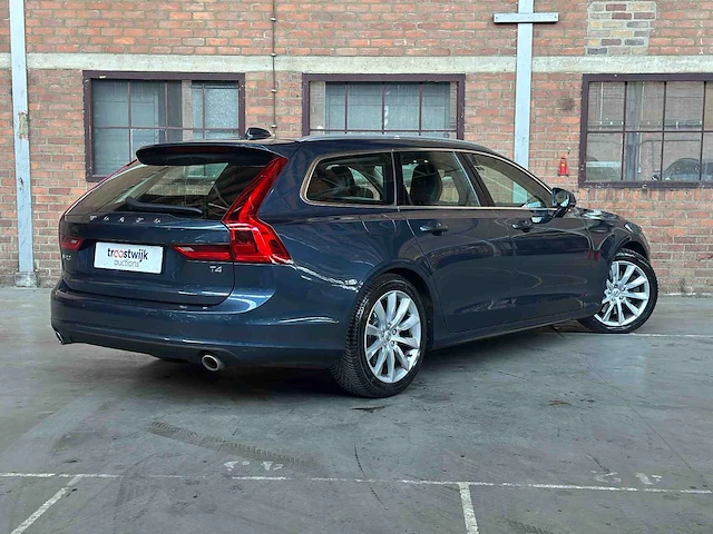 Volvo v90 2.0 t4 momentum pro 190pk 2019, xx-067-j - afbeelding 2 van  47