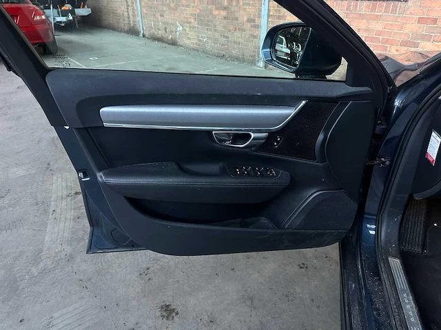 Volvo v90 2.0 t4 momentum pro 190pk 2019, xx-067-j - afbeelding 26 van  47
