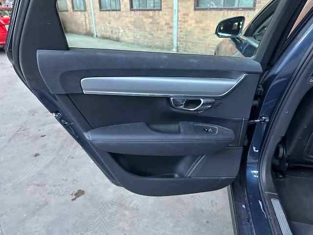 Volvo v90 2.0 t4 momentum pro 190pk 2019, xx-067-j - afbeelding 29 van  47