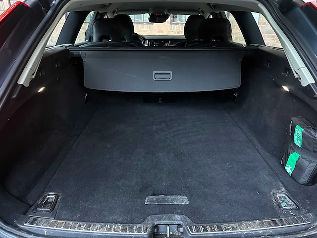 Volvo v90 2.0 t4 momentum pro 190pk 2019, xx-067-j - afbeelding 30 van  47