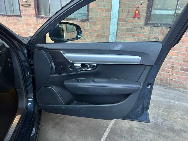 Volvo v90 2.0 t4 momentum pro 190pk 2019, xx-067-j - afbeelding 33 van  47