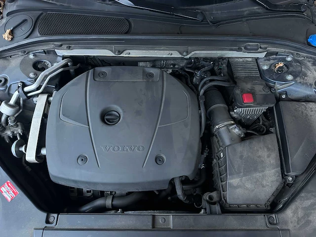 Volvo v90 2.0 t4 momentum pro 190pk 2019, xx-067-j - afbeelding 41 van  47