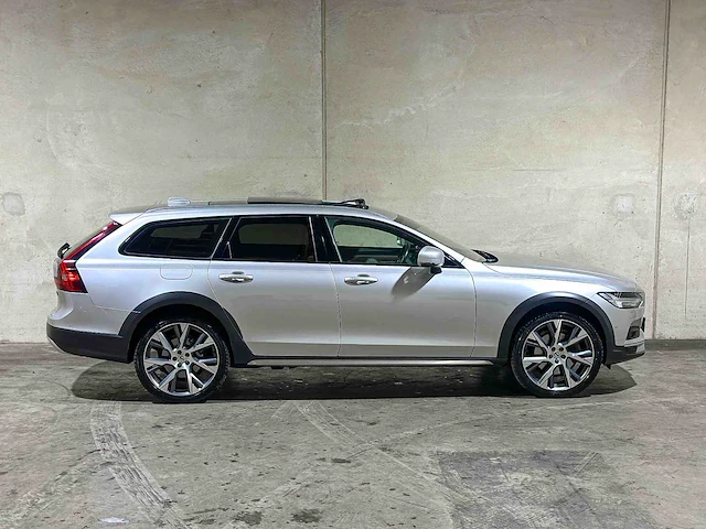 Volvo v90 cross country 2.0 b6 awd pro 299pk 2020, j-525-dk - afbeelding 2 van  45