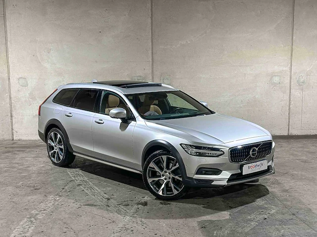 Volvo v90 cross country 2.0 b6 awd pro 299pk 2020, j-525-dk - afbeelding 44 van  45