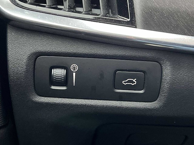 Volvo v90 cross country 2.0 d4 pro 2017 | pr-260-j - afbeelding 4 van  36