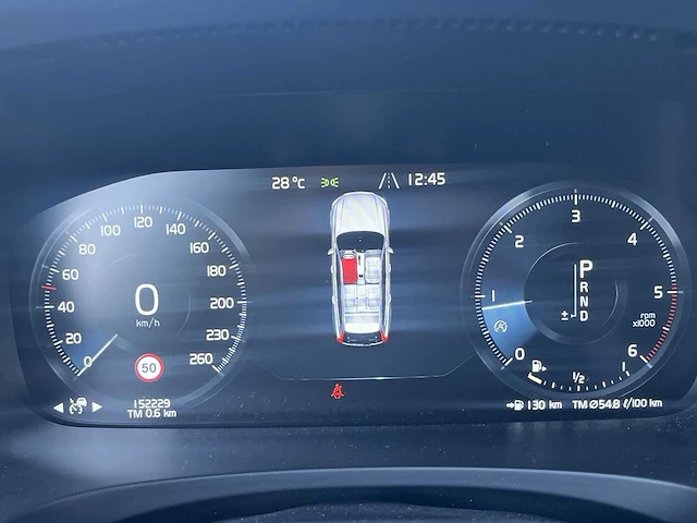 Volvo v90 cross country 2.0 d5 car 2017 | pb-710-h - afbeelding 14 van  37