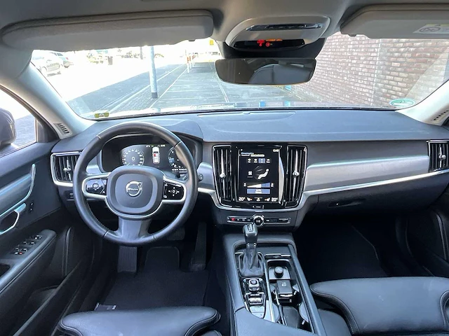 Volvo v90 cross country 2.0 d5 car 2017 | pb-710-h - afbeelding 29 van  37