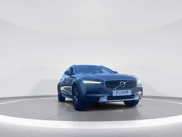 Volvo v90 cross country 2.0 d5 car 2017 | pb-710-h - afbeelding 8 van  37