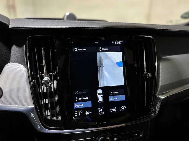 Volvo v90 cross country 2.0 t5 254pk awd geartronic pro 2017, pl-534-n - afbeelding 29 van  54