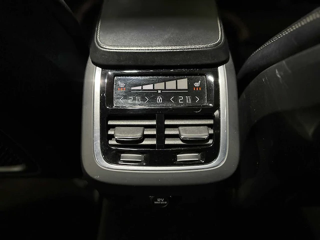 Volvo v90 cross country 2.0 t5 254pk awd geartronic pro 2017, pl-534-n - afbeelding 36 van  54
