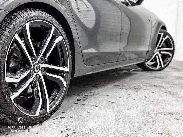 Volvo v90 r-design 2.0 t8 awd inscription my-2020 303pk 2019, s-429-lt - afbeelding 11 van  67
