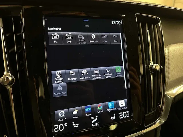 Volvo v90 r-design 2.0 t8 awd inscription my-2020 303pk 2019, s-429-lt - afbeelding 35 van  67